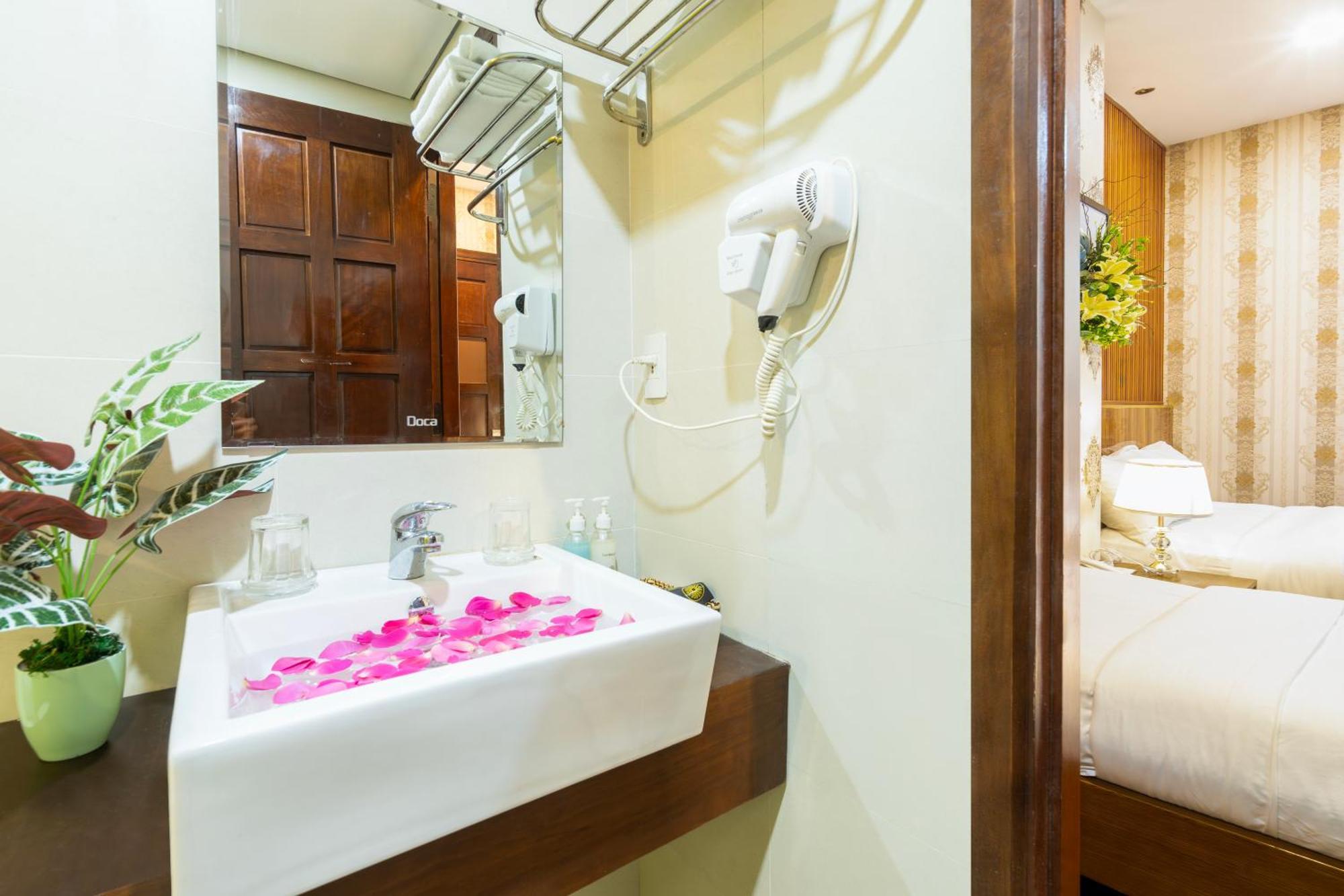 Hotel L'emore 4*